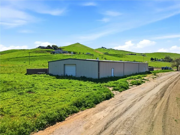 $675,000 | 29557 Mehrten Drive, Exeter, CA 93221