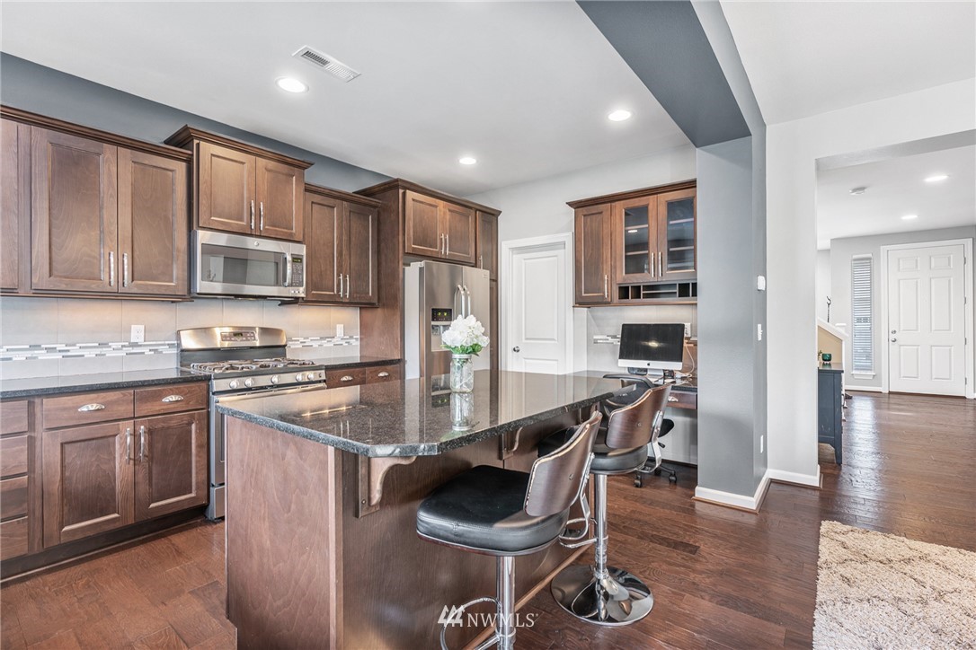 3726 196th Place Southeast Bothell, WA 98012 - Photo 13 of 32 Gallery Image 13