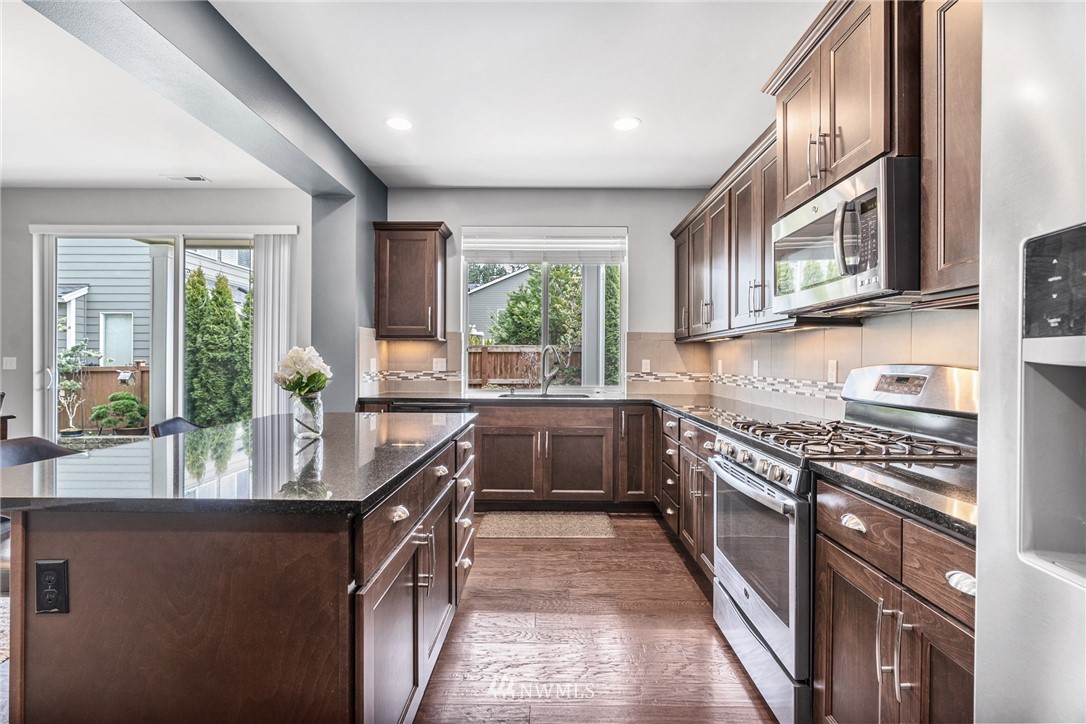 3726 196th Place Southeast Bothell, WA 98012 - Photo 14 of 32 Gallery Image 14