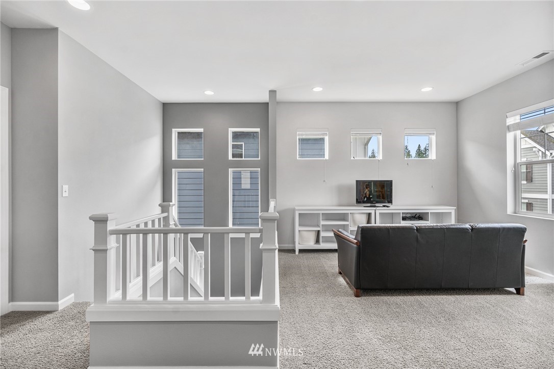 3726 196th Place Southeast Bothell, WA 98012 - Photo 17 of 32 Gallery Image 17