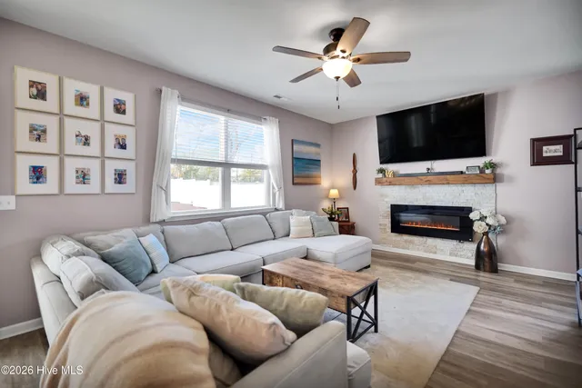 $429,900 | 1732 Still Creek Drive, Wilmington, NC 28411