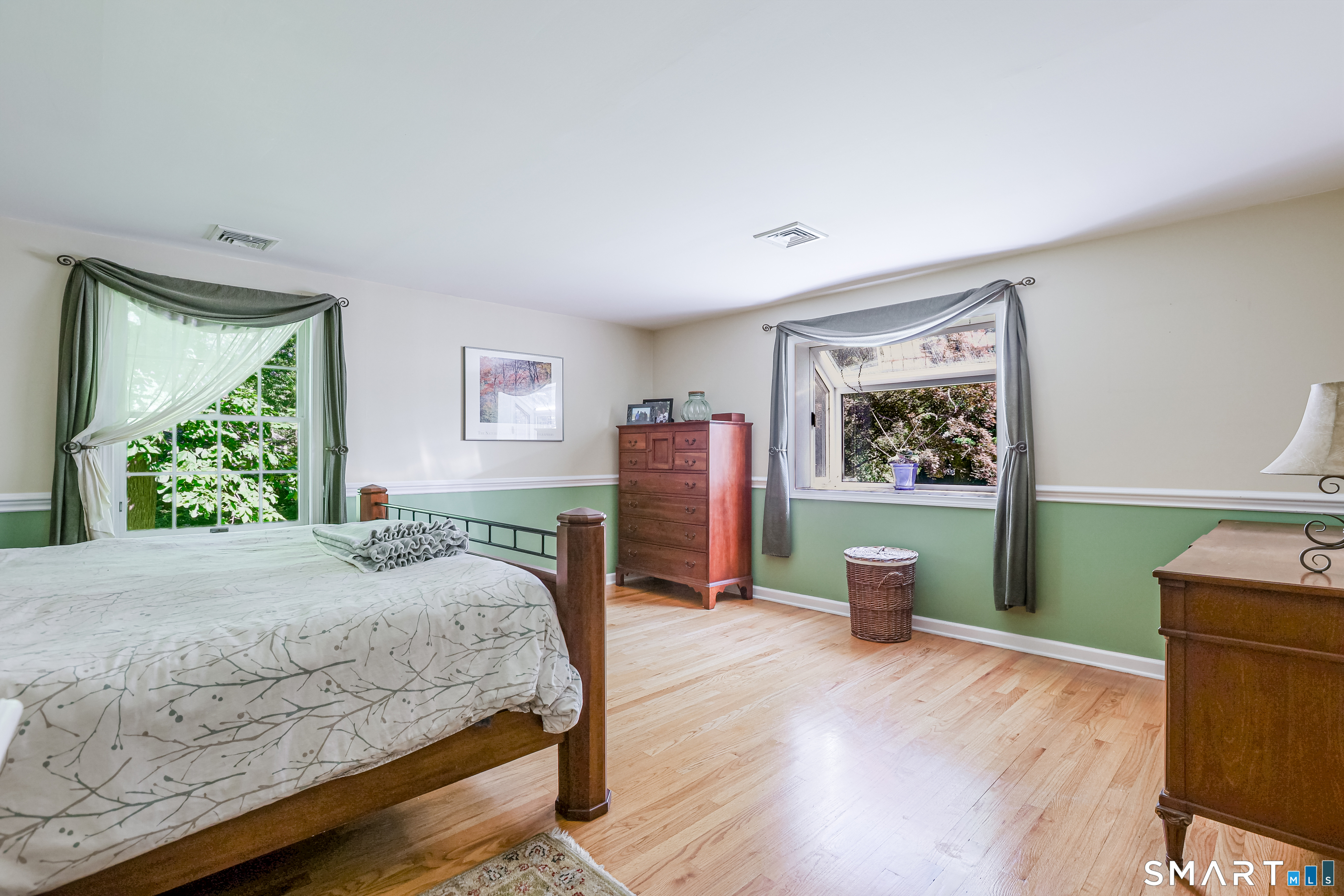 21 Geneva Road Norwalk, CT 06850 - Photo 21 of 36