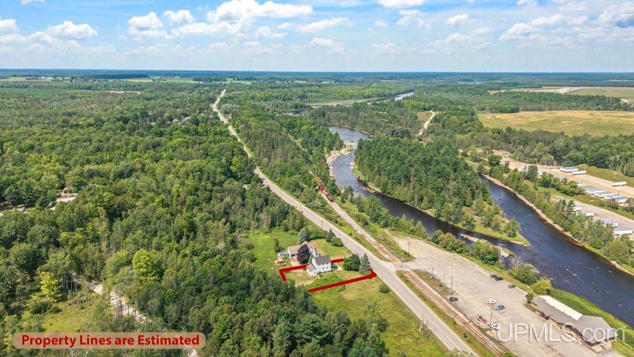 7149 County 426 M.5 Road Escanaba, MI 49829 - Photo 2 of 35 Gallery Image 2