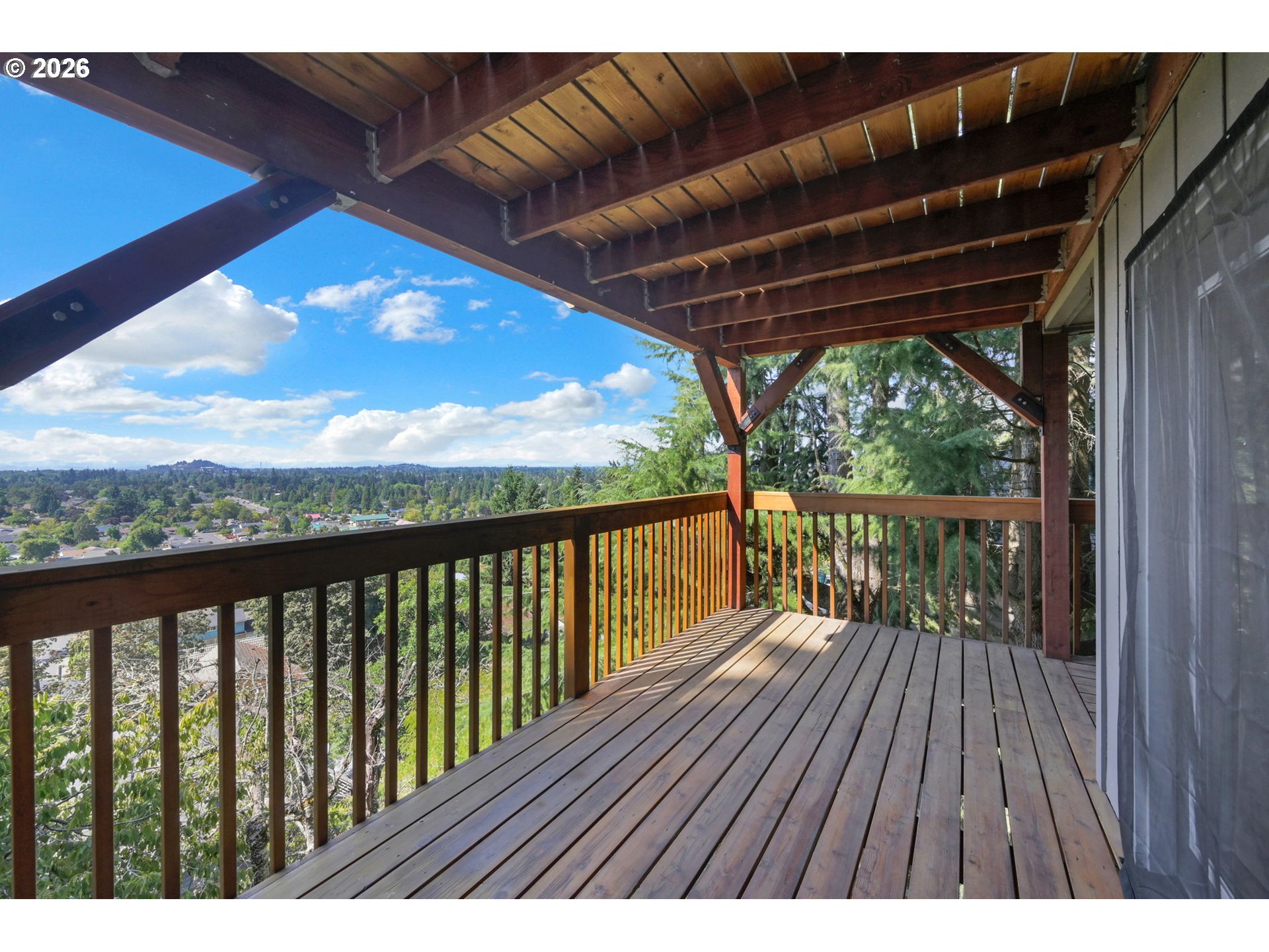 952 Summit Boulevard Springfield, OR 97477 - Photo 4 of 48