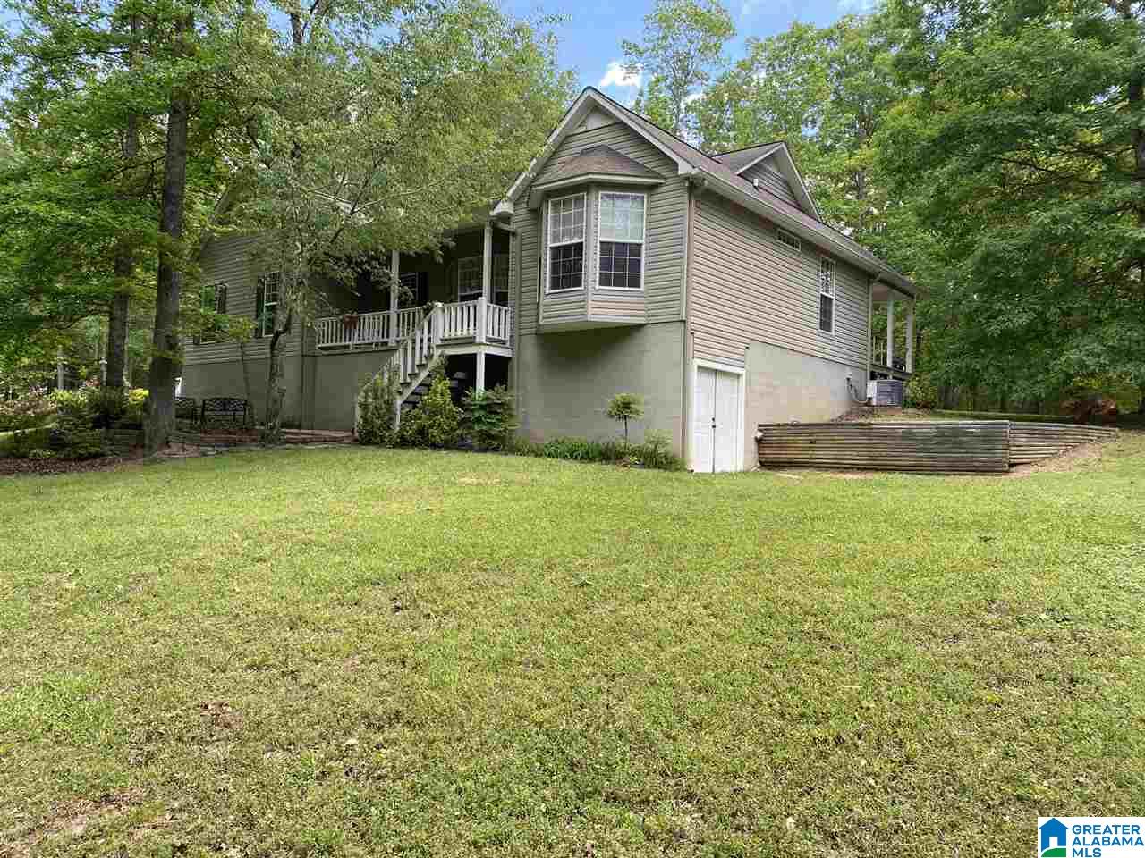 722 Robinson Road Gallant, AL 35972 - Photo 3 of 31