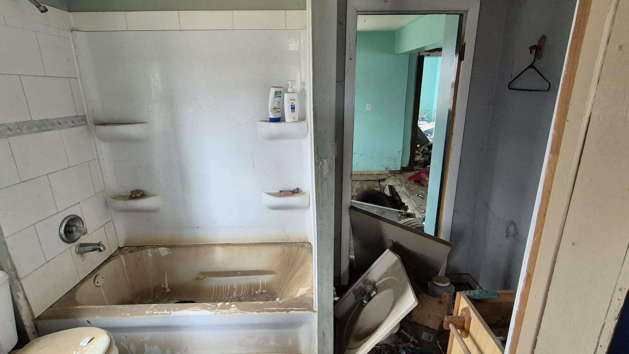 208 East South Street Readstown, WI 54652 - Photo 6 of 12