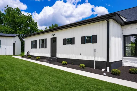 $745,000 | 3351 Georgesville-Wrightsville Road, Grove City, OH 43123