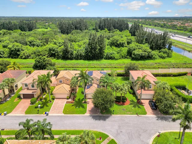 $3,500 | 7938 Jewelwood Drive, Boynton Beach, FL 33437