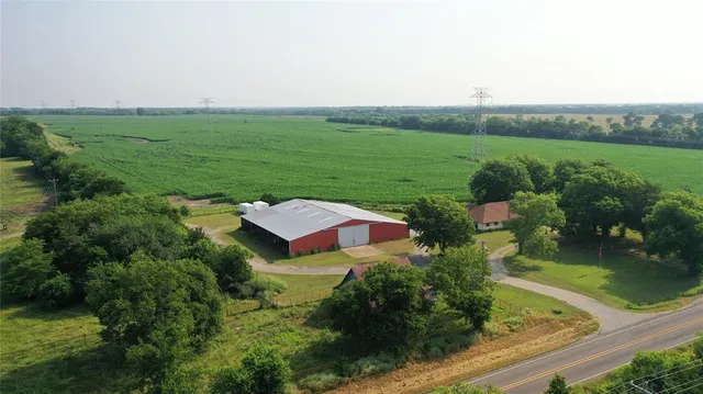 $4,570,000 | 10948 Fm 898, Whitewright, TX 75491