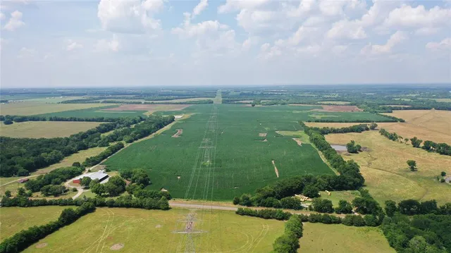 $4,570,000 | 10948 Fm 898, Whitewright, TX 75491