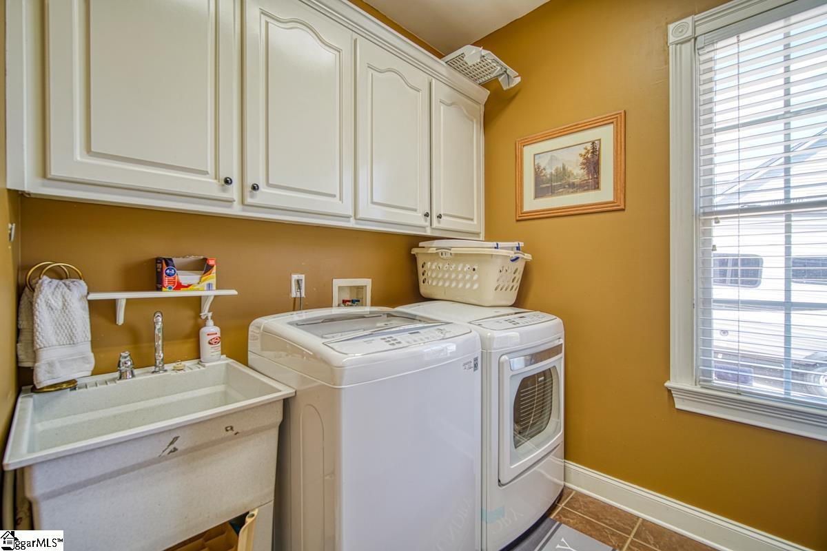 170 Roundstone Drive Inman, SC 29349 - Photo 14 of 36