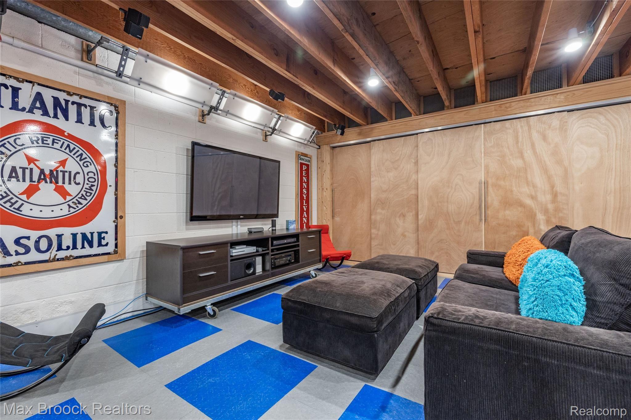 32481 Evergreen Road Franklin, MI 48025 - Photo 54 of 57 2E2A4266.jpg