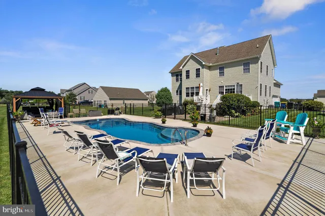 $629,900 | 136 Chanticleer Circle, Camden Wyoming, DE 19934