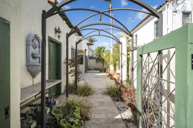 $9,500 | 6129 La Flecha, Rancho Santa Fe, CA 92067