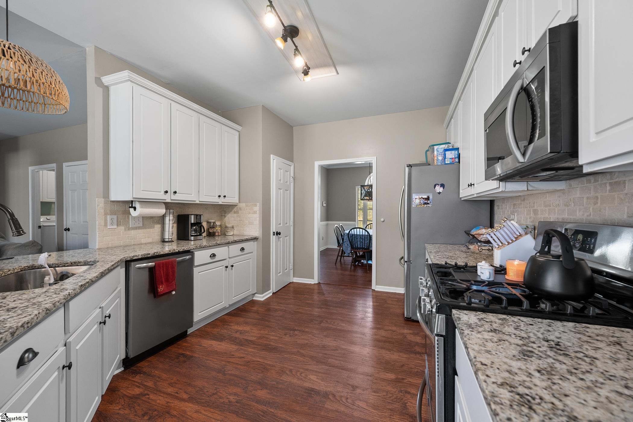 302 Crossvine Way Simpsonville, SC 29680 - Photo 11 of 44