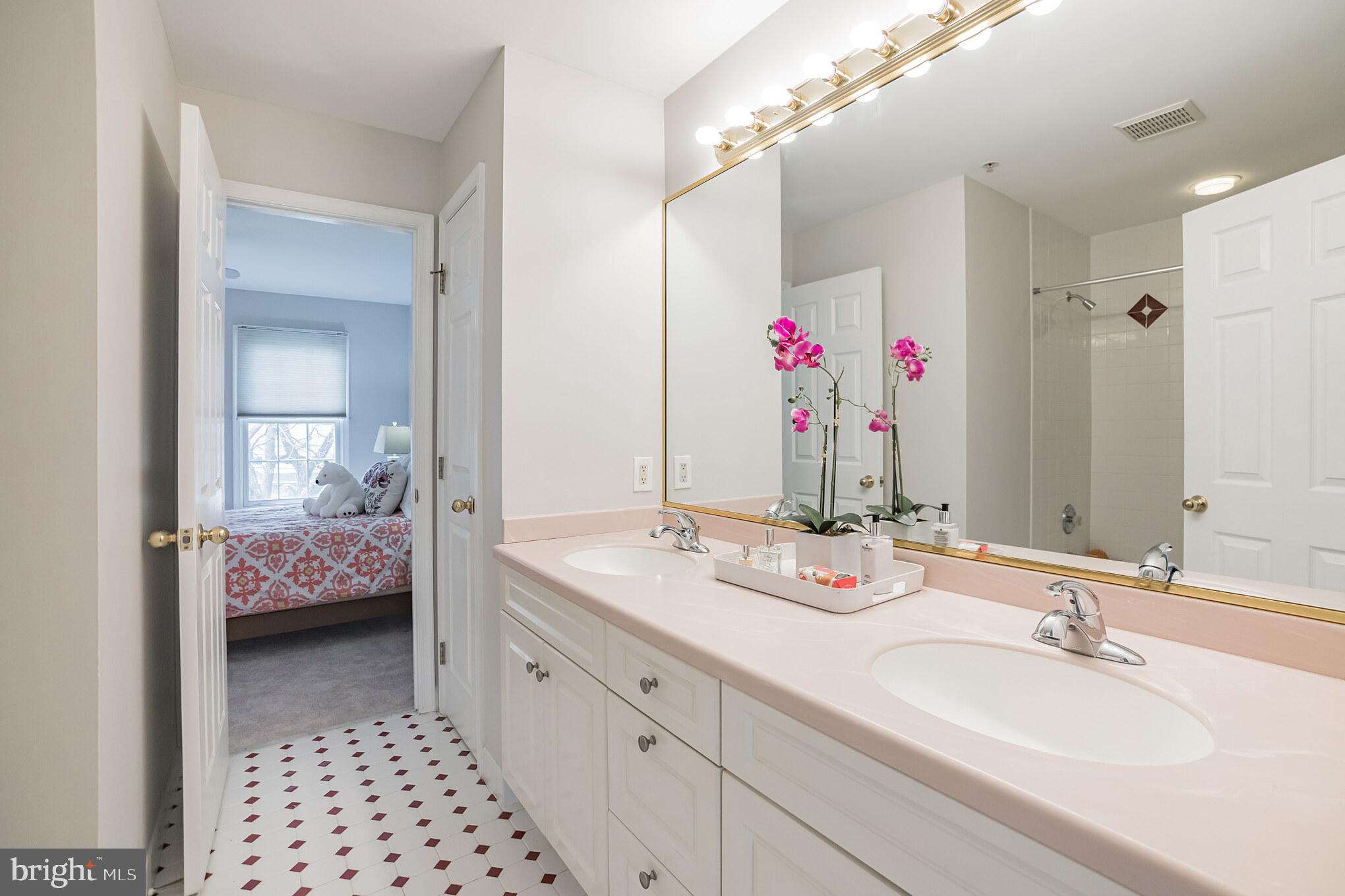 710 Cedar Grove Road Broomall, PA 19008 - Photo 18 of 30 Gallery Image 18