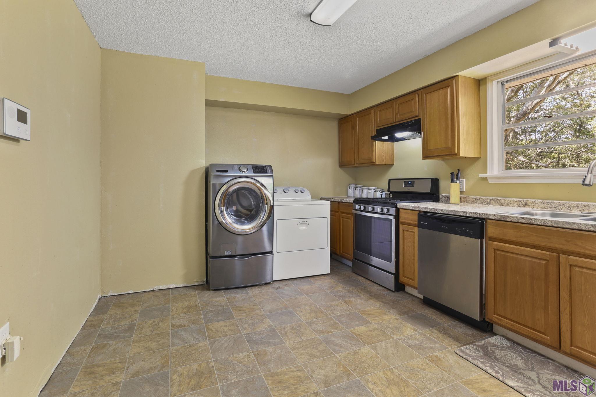 6965 Ruston Drive Baker, LA 70714 - Photo 3 of 12 Gallery Image 3