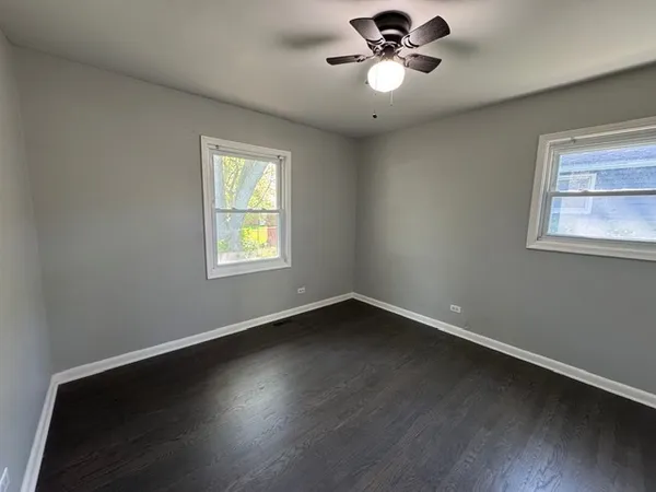 $2,750 | 1123 Cedar Lane, Elk Grove Village, IL 60007
