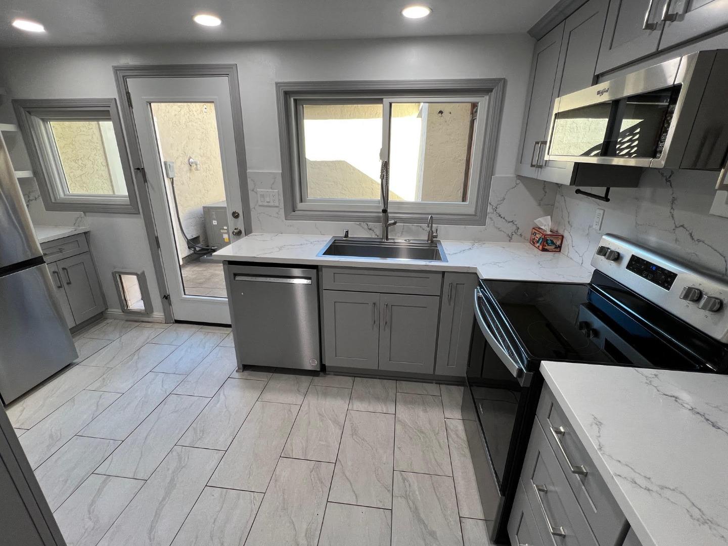 7155 Rouse Court San Jose, CA 95139 - Photo 12 of 35