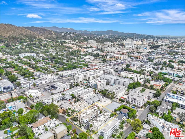 $8,250 | 1414 1/2 North Stanley Avenue, Los Angeles, CA 90046