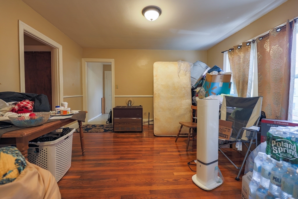 385 Pleasant Street Worcester, MA 01609 - Photo 13 of 29