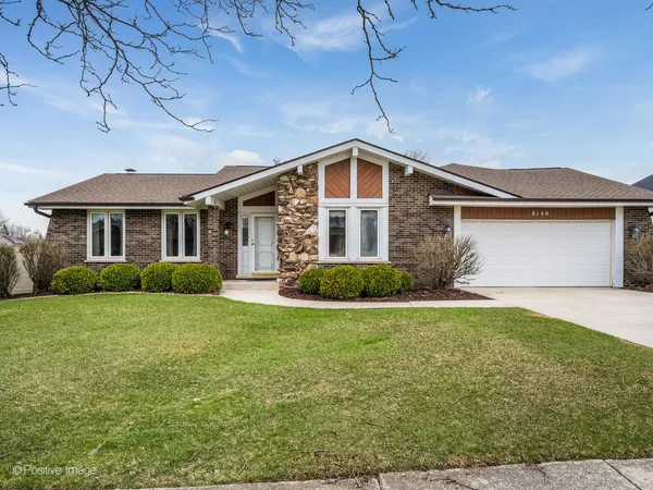 $425,000 | 8146 Braeburn Lane, Orland Park, IL 60462