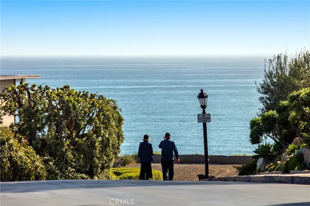 $6,750,000 | 4004 Calle Ariana, San Clemente, CA 92672