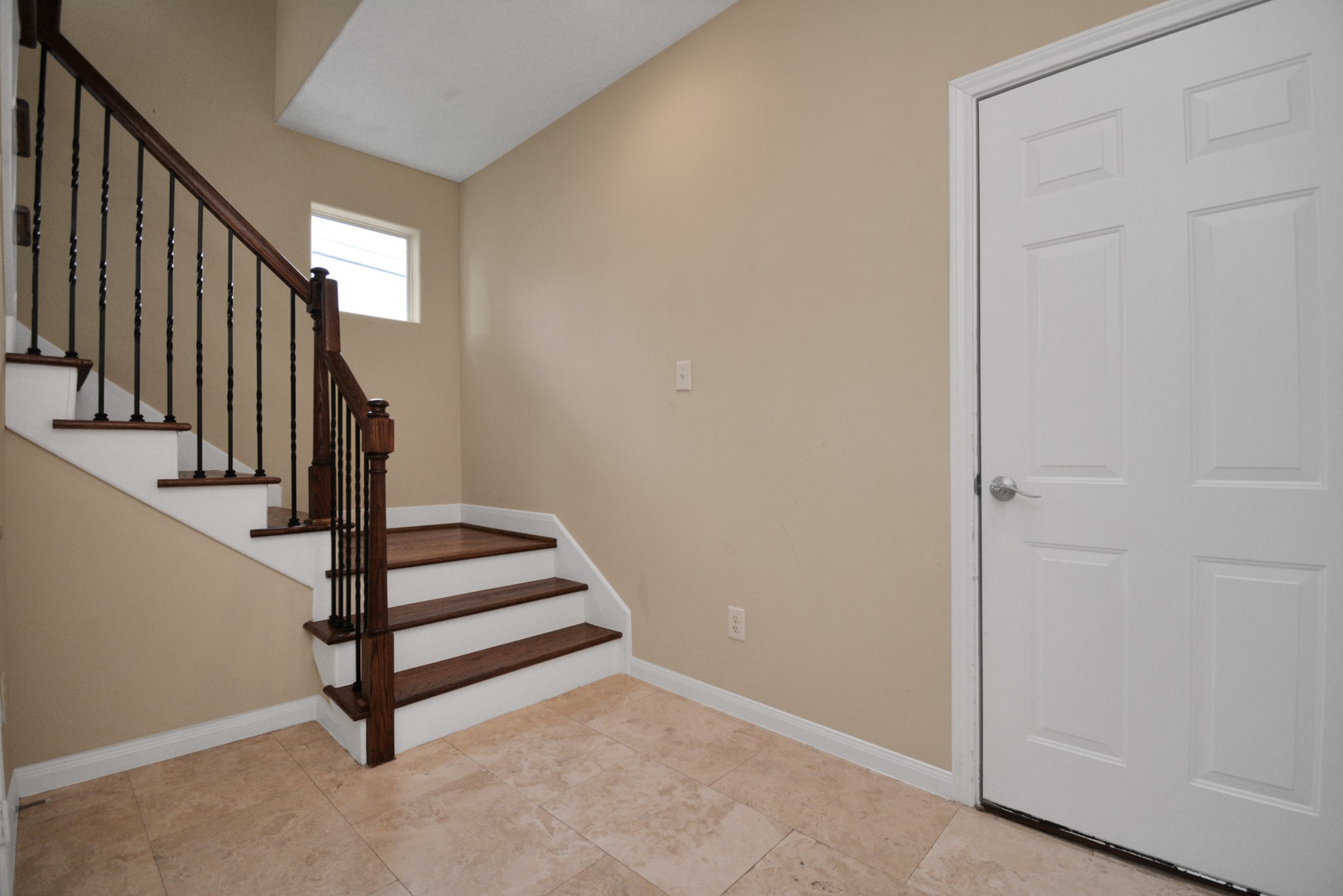 1137 West 24th Street, Unit A Houston, TX 77008 - Photo 24 of 40 a view of entryway with stairs