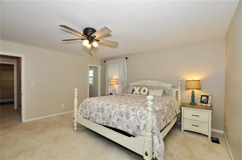 812 Deerfield Road Anderson, IN 46012 - Photo 26 of 34