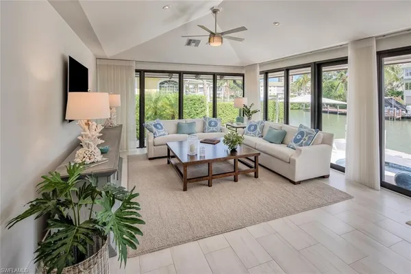 $25,000 | 159 Conners Avenue, Naples, FL 34108