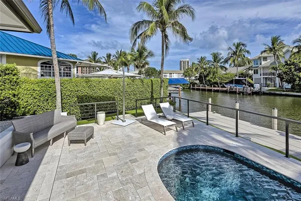 $25,000 | 159 Conners Avenue, Naples, FL 34108