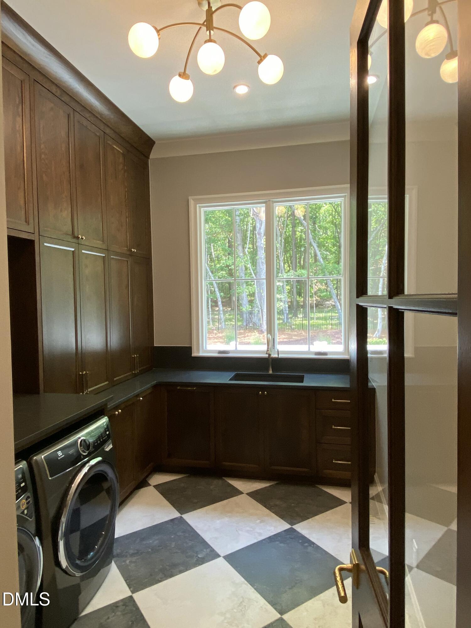 87 Anfield Road New Hill, NC 27562 - Photo 13 of 67 20260709_154338365_iOS