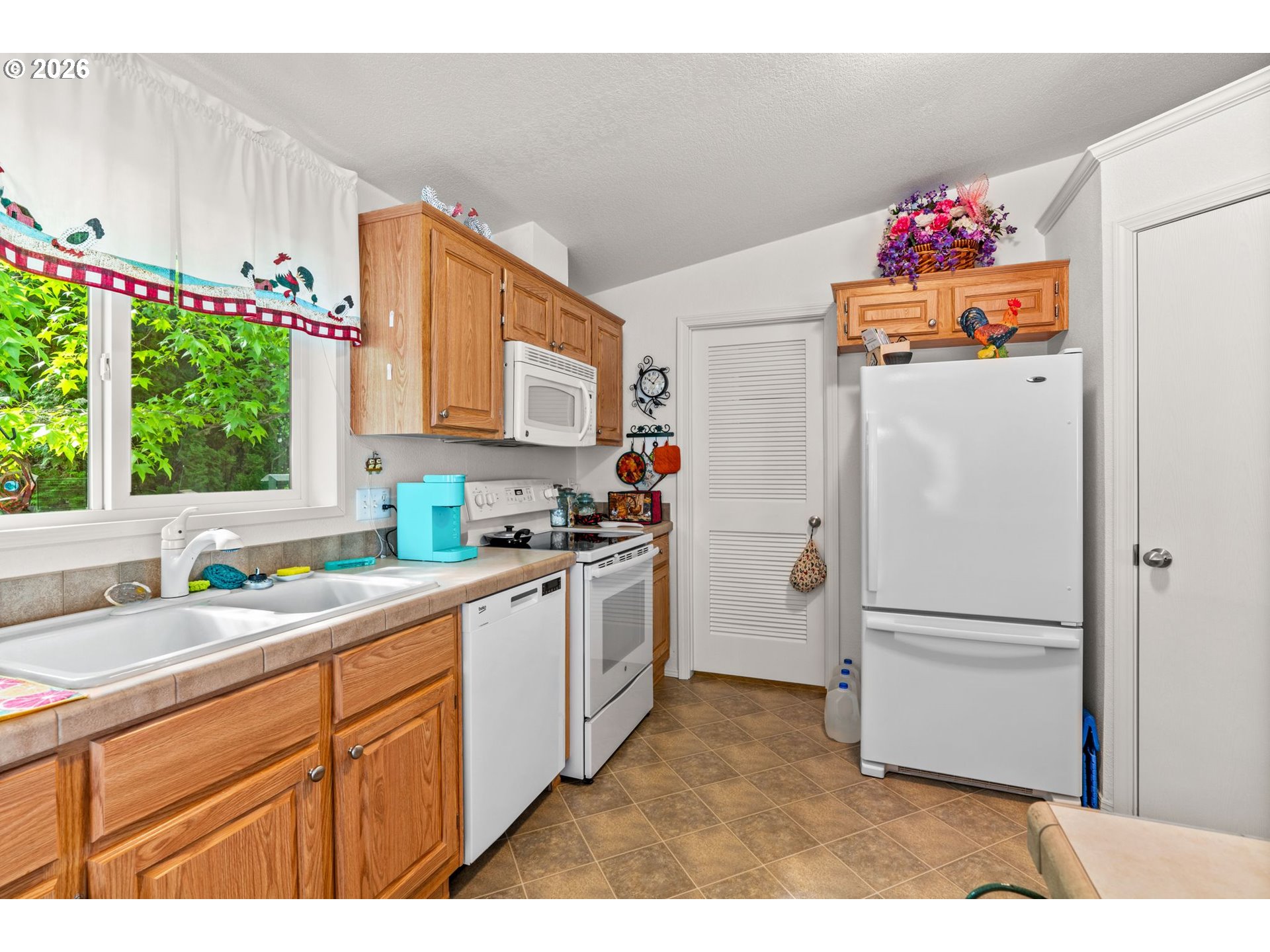 1199 North Terry Street, Unit 252 Eugene, OR 97402 - Photo 6 of 26