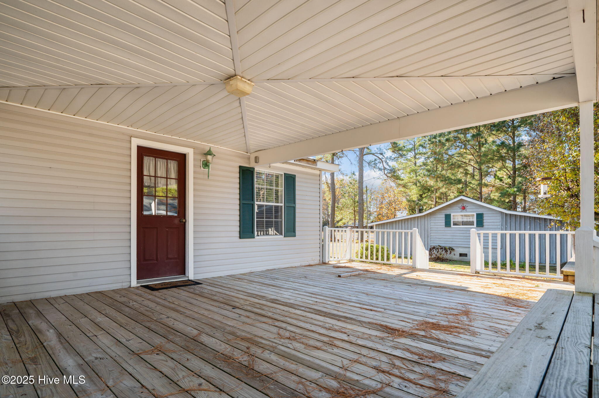 42 Low Tide Road Bath, NC 27808 - Photo 29 of 47 50-web-or-mls-LHV_6527