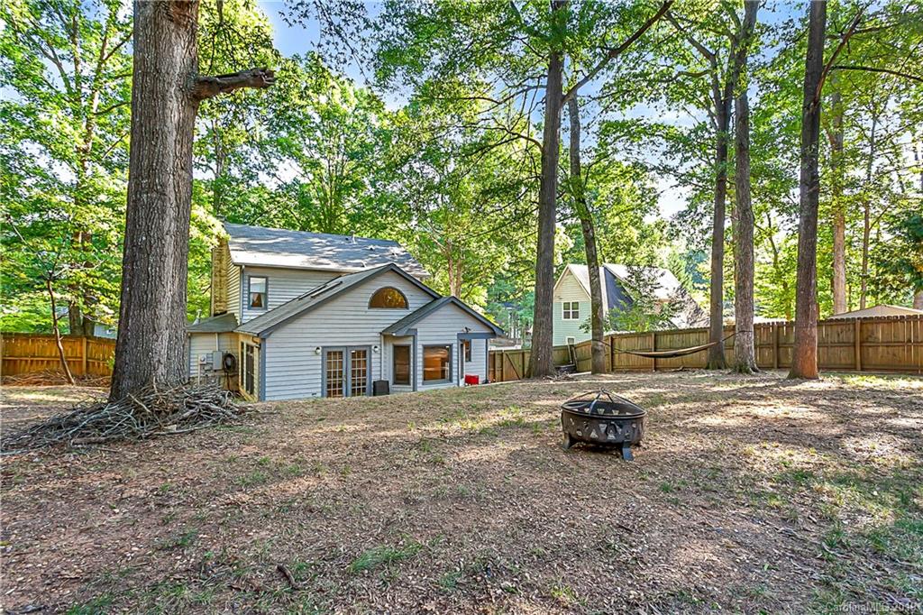 8348 Barncliff Road Charlotte, NC 28227 - Photo 15 of 18 Gallery Image 15