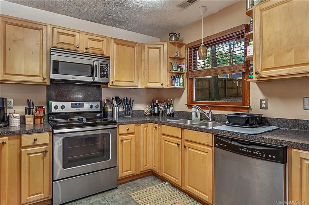 8348 Barncliff Road Charlotte, NC 28227 - Photo 9 of 18 Gallery Image 9