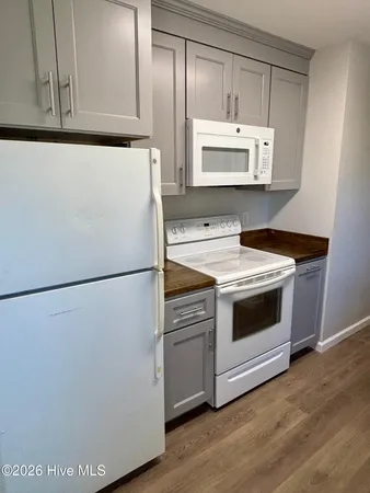 $2,000 | 304 Raye Drive, Wilmington, NC 28412