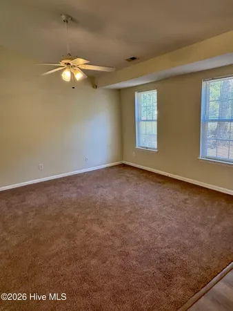 $2,000 | 304 Raye Drive, Wilmington, NC 28412