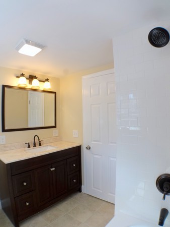 124 School House Road Groton, MA 01450 - Photo 10 of 22
