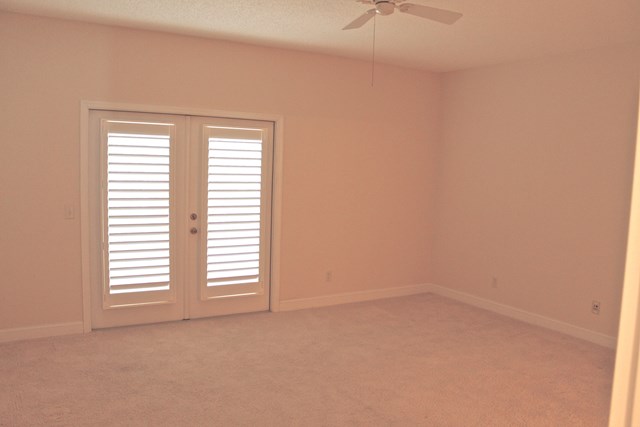 182 Peppertree Crossing Avenue Brunswick, GA 31525 - Photo 2 of 9