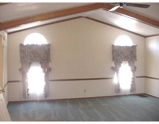 3 Amber Way Raynham, MA 02767 - Photo 3 of 10 Gallery Image 3