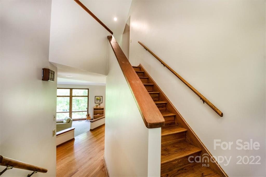 13822 Point Lookout Road Charlotte, NC 28278 - Photo 18 of 47 Gallery Image 18