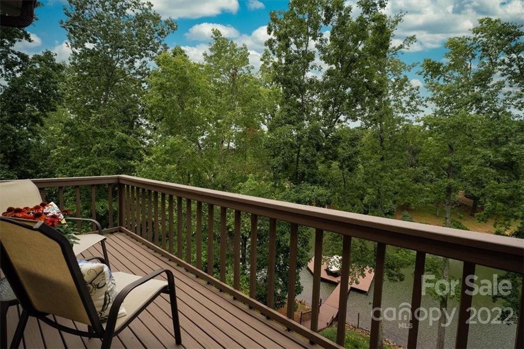13822 Point Lookout Road Charlotte, NC 28278 - Photo 26 of 47 Gallery Image 26