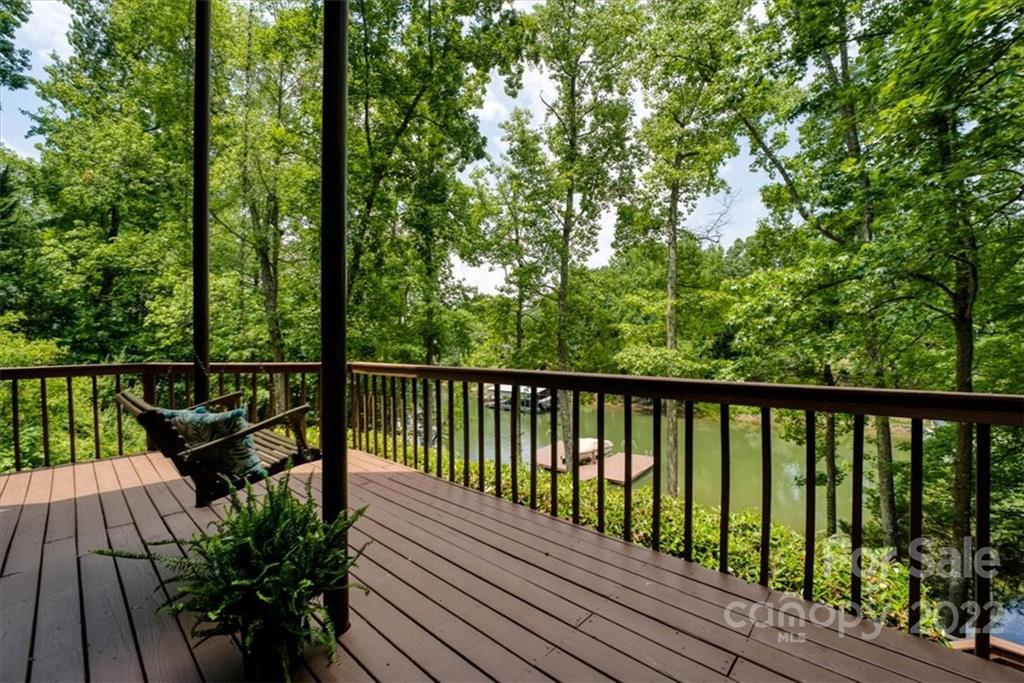 13822 Point Lookout Road Charlotte, NC 28278 - Photo 39 of 47 Gallery Image 39