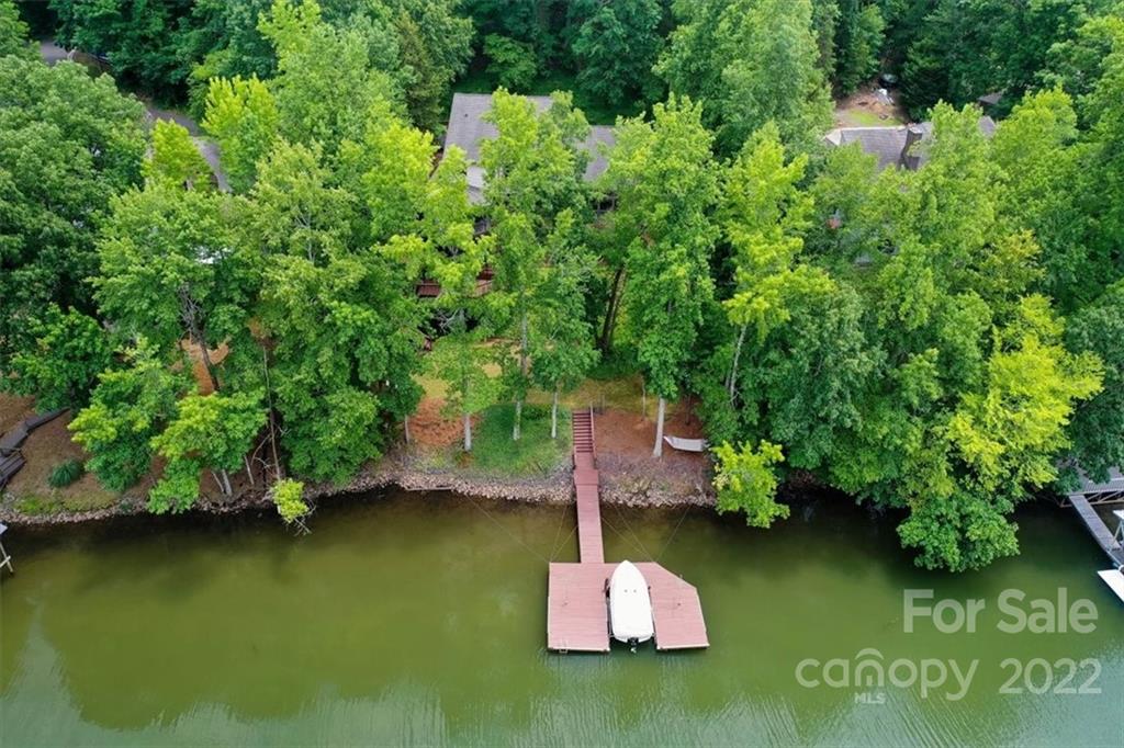 13822 Point Lookout Road Charlotte, NC 28278 - Photo 40 of 47 Gallery Image 40