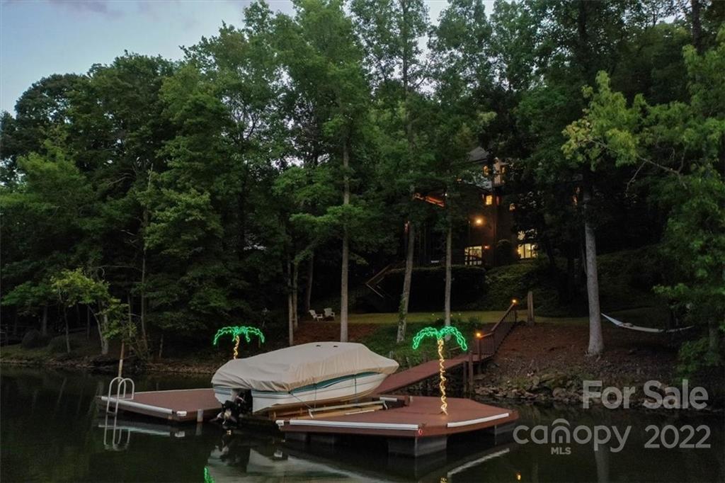 13822 Point Lookout Road Charlotte, NC 28278 - Photo 46 of 47 Gallery Image 46