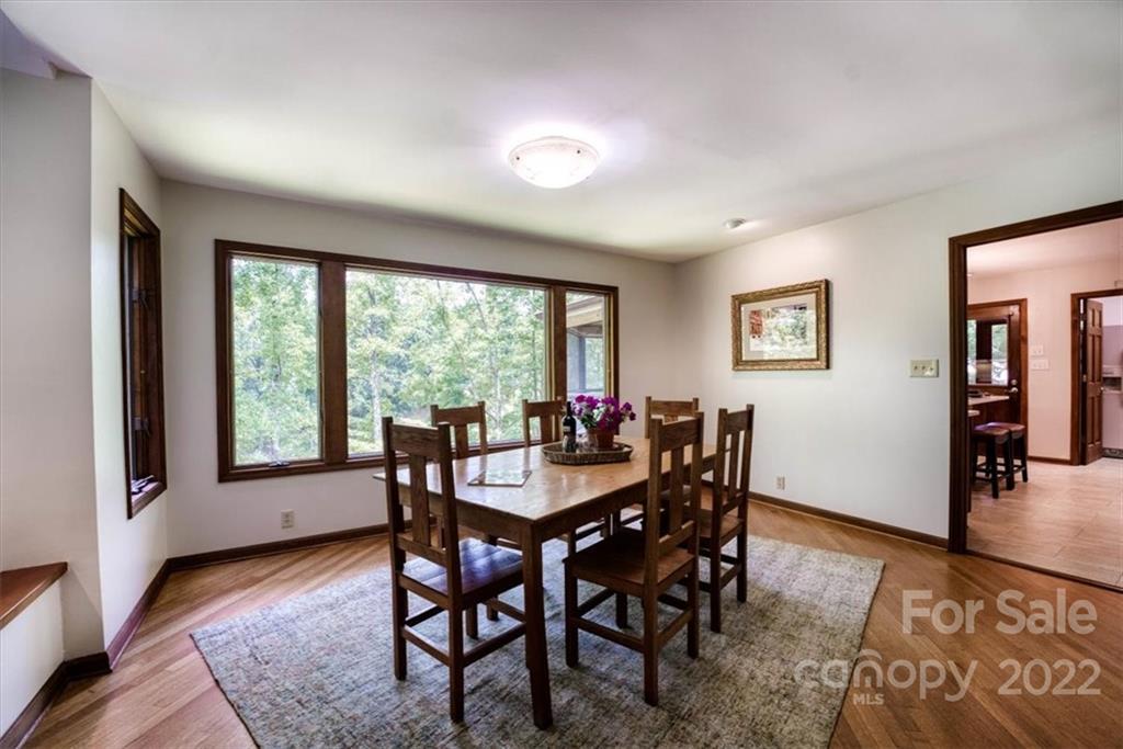 13822 Point Lookout Road Charlotte, NC 28278 - Photo 9 of 47 Gallery Image 9