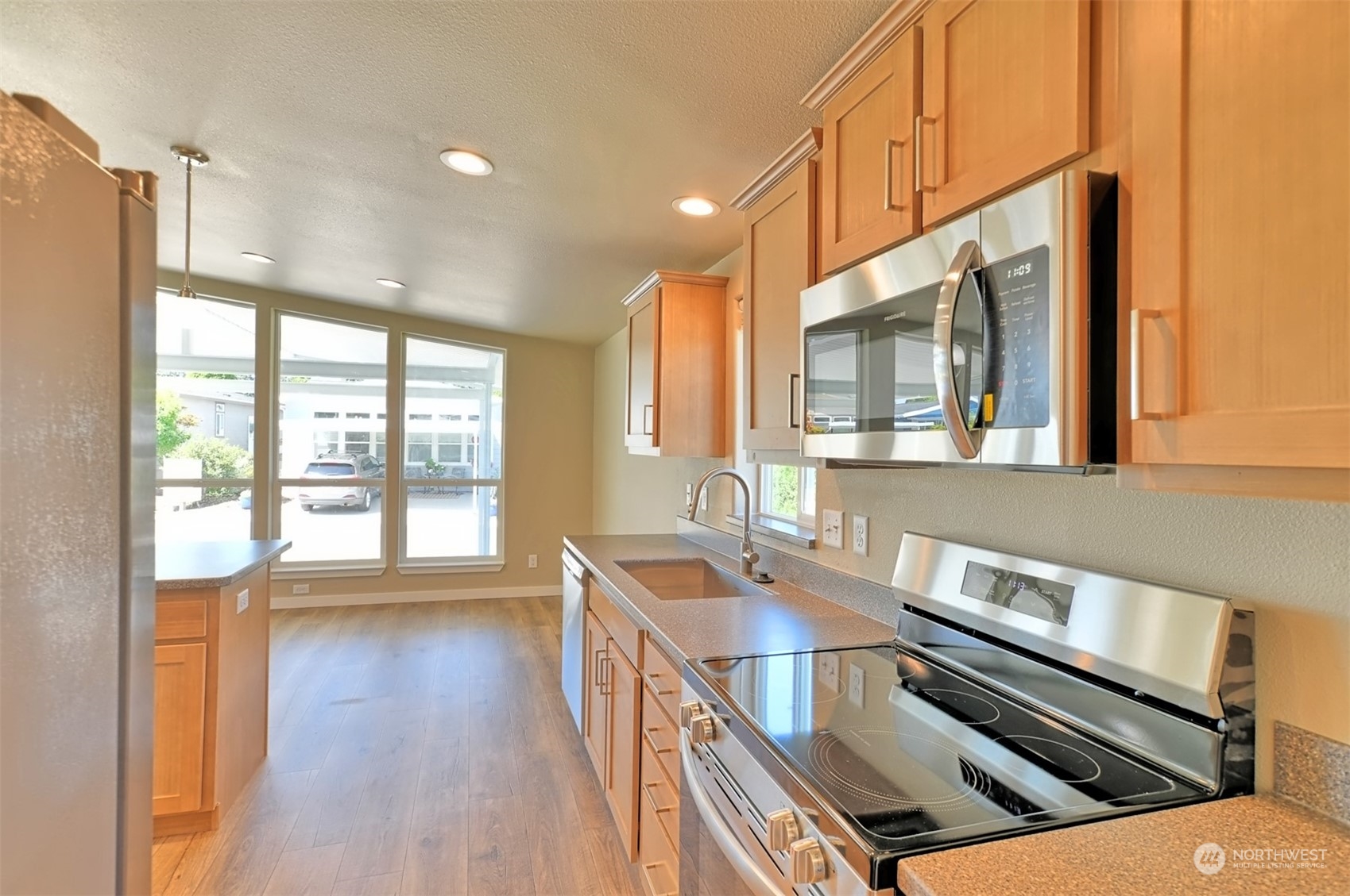 23825 15th Avenue Southeast, Unit 161 Bothell, WA 98021 - Photo 4 of 28 Gallery Image 4