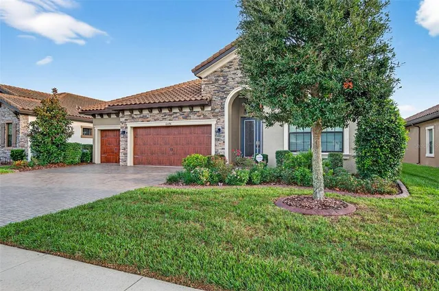 $1,050,000 | 12196 Broken Oak Lane, Odessa, FL 33556