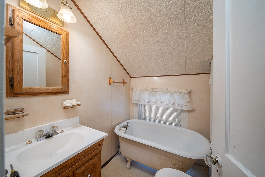 98 Steere Farm Road Burrillville, RI 02830 - Photo 16 of 29 Gallery Image 16